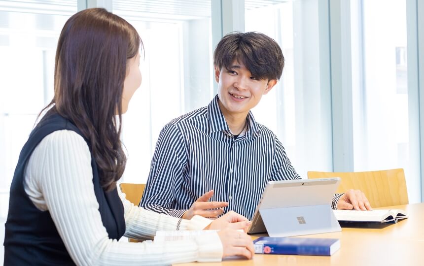 経営学部 経営学科 2年生  大友 翔さん 奈良県立法隆寺国際高校出身